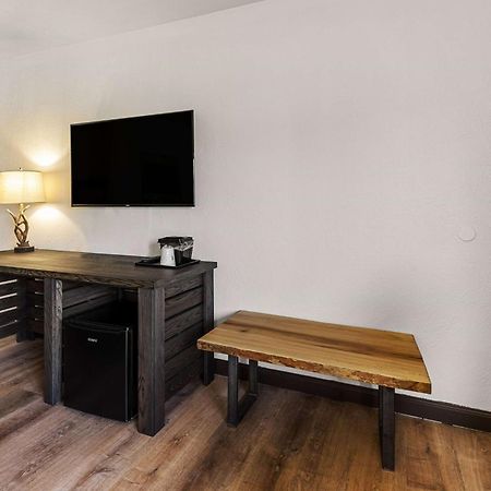 Travelodge By Wyndham Emlenton Ngoại thất bức ảnh
